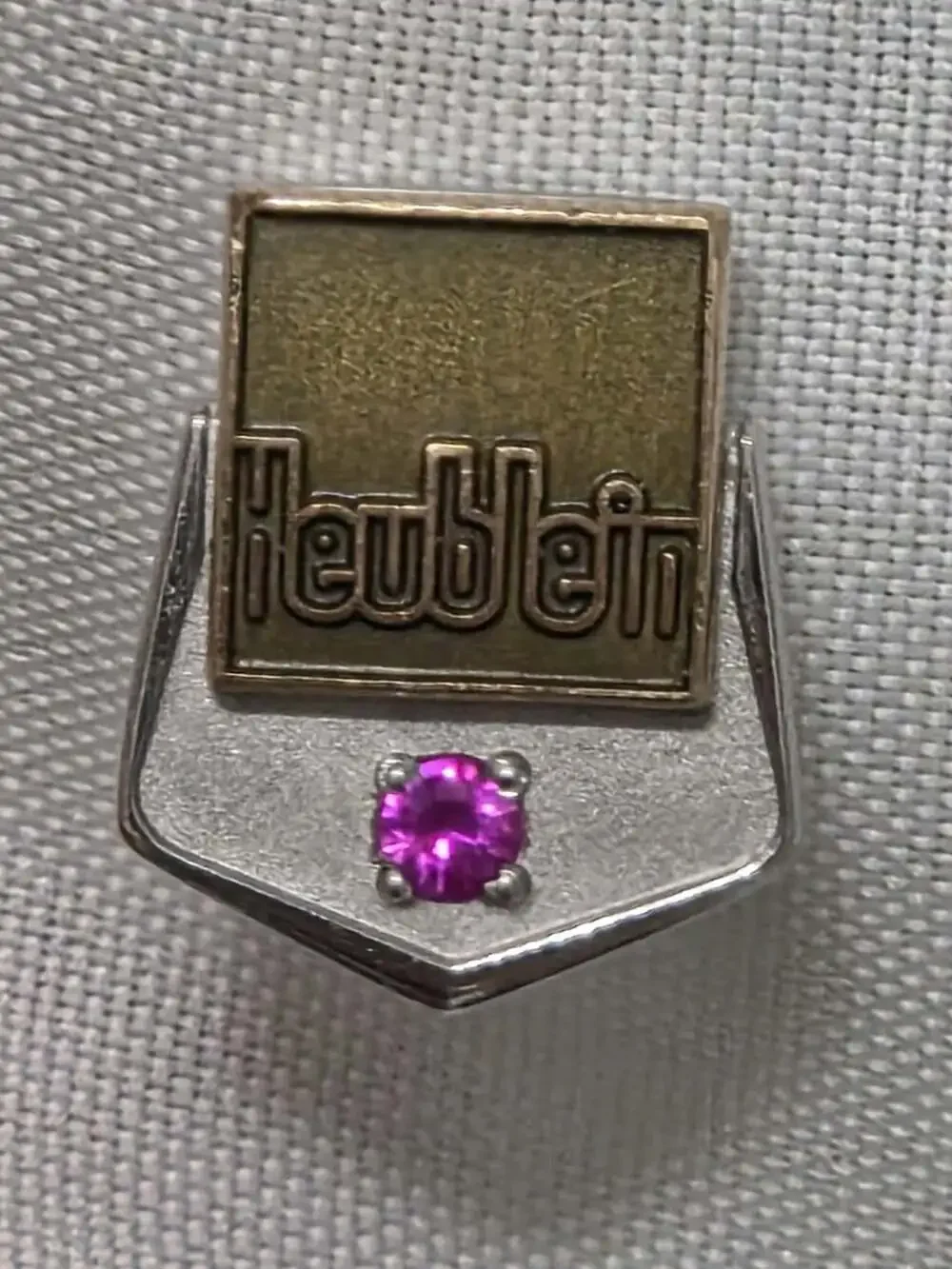 2g Solid 10K Gold Heublein Pink Stone CTO Hallmark - VINTAGE Advertising Pin